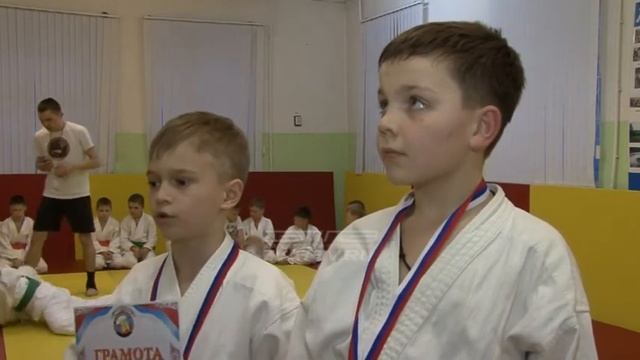 Златоустовские спортсмены - участники Первенства России по армейскому рукопашному бою смотреть онлайн