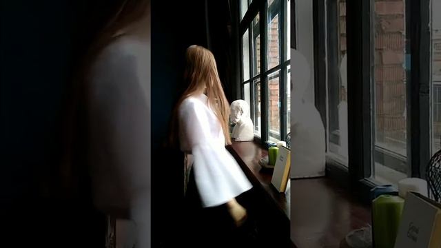 Белая блузка CHASTO с пышными рукавами смотреть онлайн