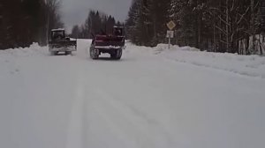 Гонки на тракторах ДТ-75 и ТДТ-55 кто кого!!!??? Выгоняем трактора своим ходом.