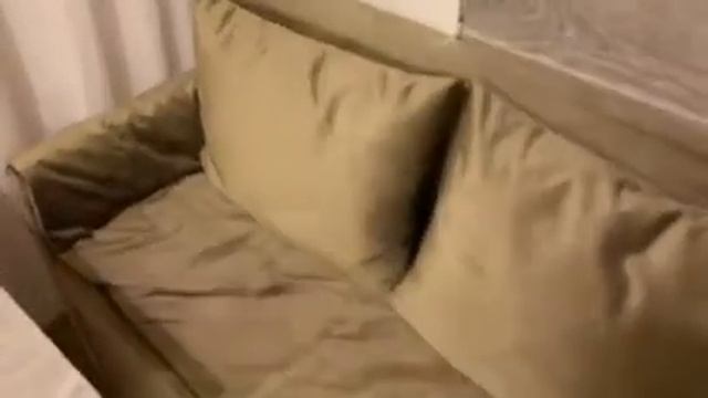 Диван на кухню со спальным местом из велюра смотреть онлайн