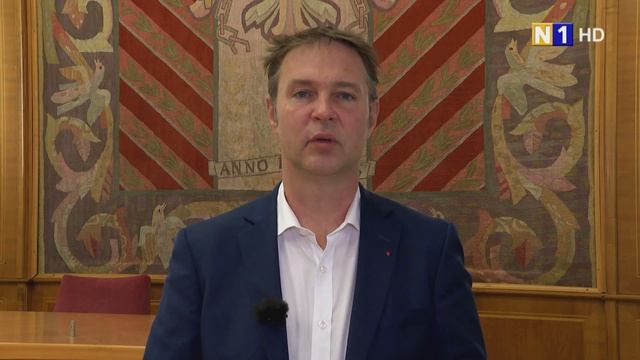 Weihnachtsgrüße aus Traiskirchen von Bürgermeister Andreas Babler смотреть онлайн