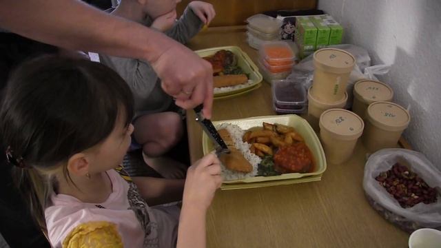 Положительные результаты?/Первые две недели на карантине в Дудерштадт/ Поздние переселенцы смотреть онлайн