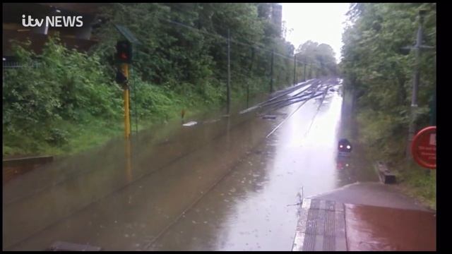 Thunder Thursday: Metro worker John Eagle смотреть онлайн