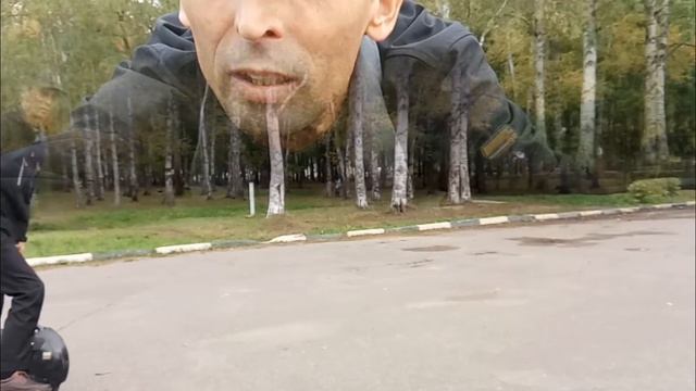 На одном колесе в светлое будущее. смотреть онлайн