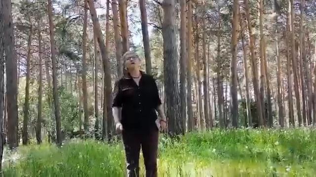 "Нескучная поэзия" Валентины Жбановой в лесу. "О ВЕЧНОМ" - читает автор смотреть онлайн