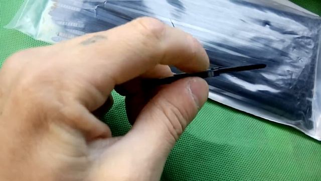 Пластиковые хомуты стяжки с Алиэкспресс. смотреть онлайн