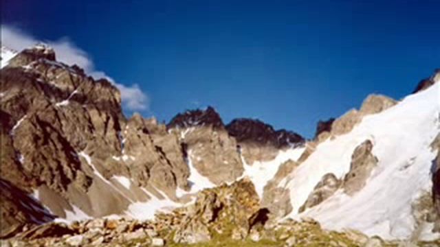 Горы - запретный город смотреть онлайн