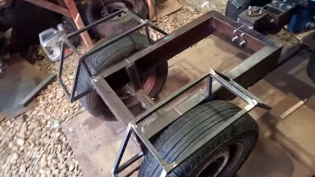 мини трактор, крылья.