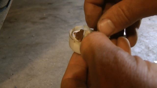 Vintage Honda Motorcycle Ignition Switch Repair - Free - 1976 CB400f смотреть онлайн
