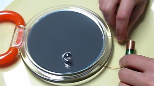 CRAZY SPIN Fun with Neodymium Magnets | Magnetic Games смотреть онлайн