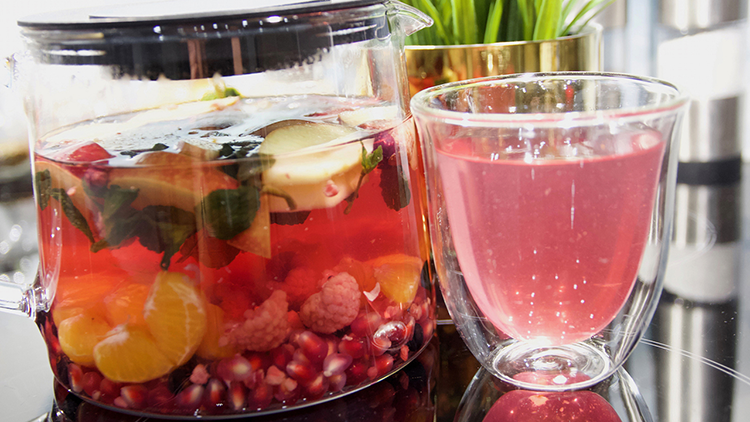 Фруктовый ЧАЙ. Из настоящих фруктов и ягод | Это просто смотреть онлайн