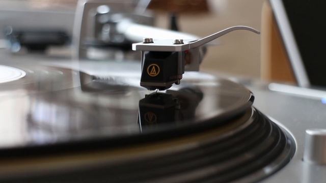 Joy Division - Atmosphere (2020 45RPM HQ Vinyl Rip) - Technics 1200G / Audio Technica ART9