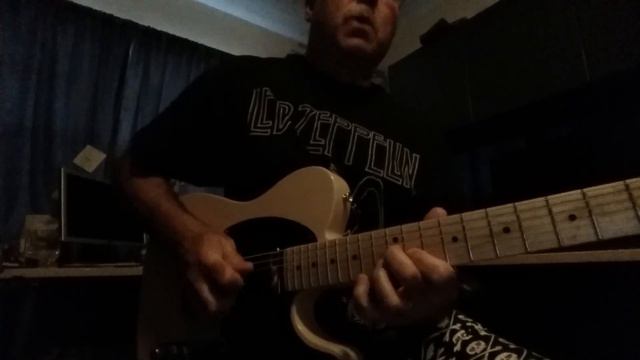 Stupid Tele tricks with Electro-Harmonix B9 Organ Machine смотреть онлайн
