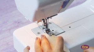 ПОДРУБОЧНАЯ ЛАПКА.  Как подогнуть края изделий в один приём __ Хочу Шить