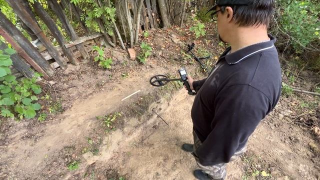 Тест на разделение выделение в грунте #XPDeus2 #Equinox800 #AKAIntronik смотреть онлайн