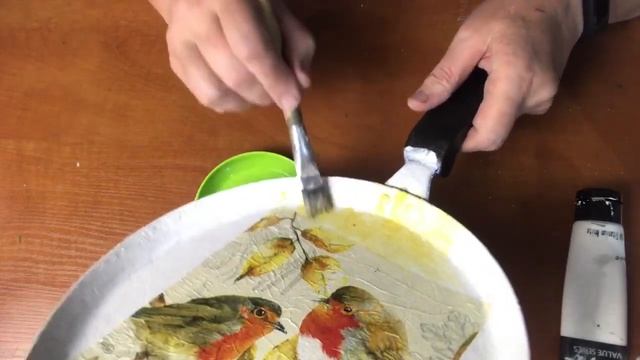 Decor Of An Old Pan. Decoupage. Декор старой сковороды. Простой декупаж.