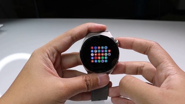 HUAWEI Watch GT 3 Pro Unboxing and Its Specs | MICHAEL MORENO смотреть онлайн