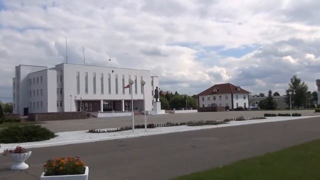 Беларусь Мядель Ленин над Мястром (Lenin over the lake Myastro) смотреть онлайн