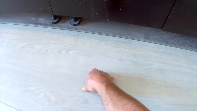 Что такое виниловый ламинат и как его класть? смотреть онлайн