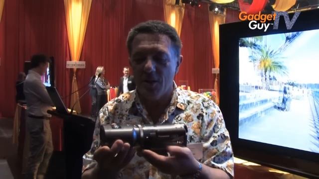 Panasonic 3D HDC-SDT750 camcorder (Hands-On) смотреть онлайн