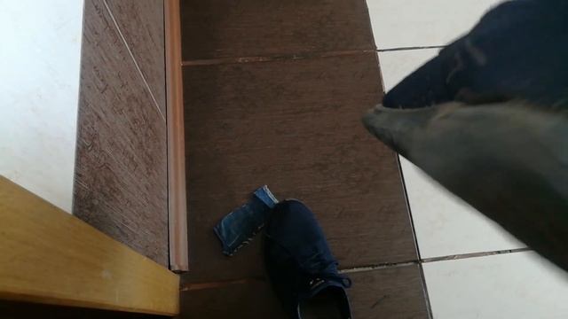 зашил кроссовки, в которых бегаю смотреть онлайн