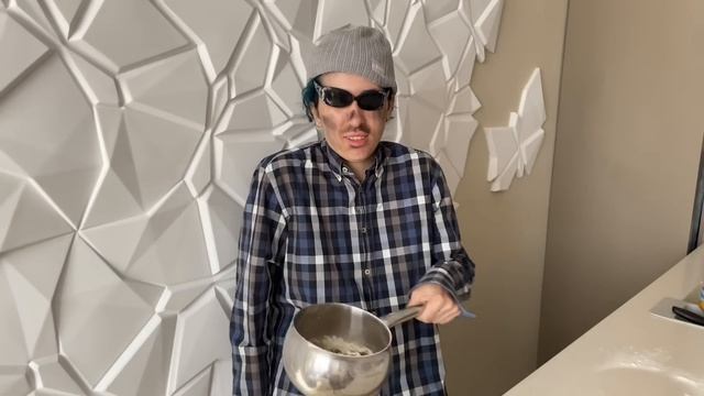 Оладьи с малиновым джемом