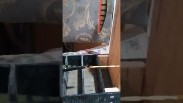 финишное покрытие лаком.