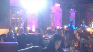 Поющие официанты в ресторане The Waiters (Москва)