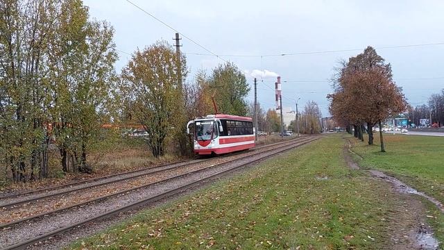 ЛМ-99АВН следует по улице Руставели.