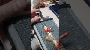 Фильтр для системы охлаждения автомобиля