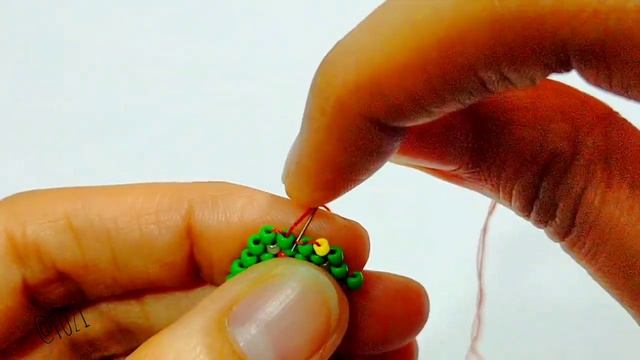 DIY Beaded Christmas Tree Earrings Tutorial #jewelrymaking смотреть онлайн