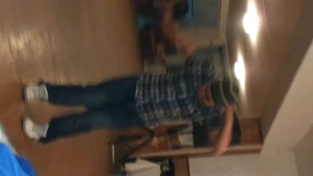 танец на свадьбе. dubstep.dram and bass.jump style.free step смотреть онлайн