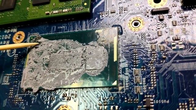 Ремонт ноутбука за 30 минут с гарантией 30 месяцев. Чистка и замена термопасты. смотреть онлайн