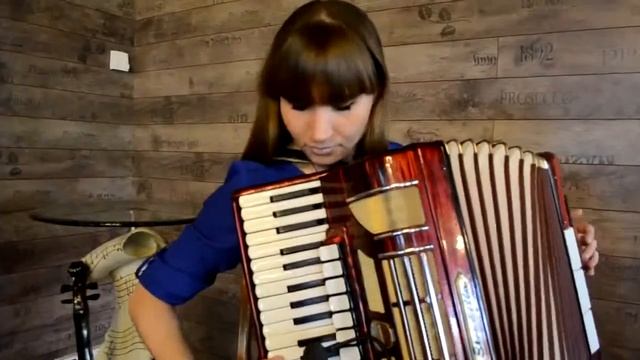 Загвозкина Юлия, аккордеон (фоновое сопровождение) смотреть онлайн
