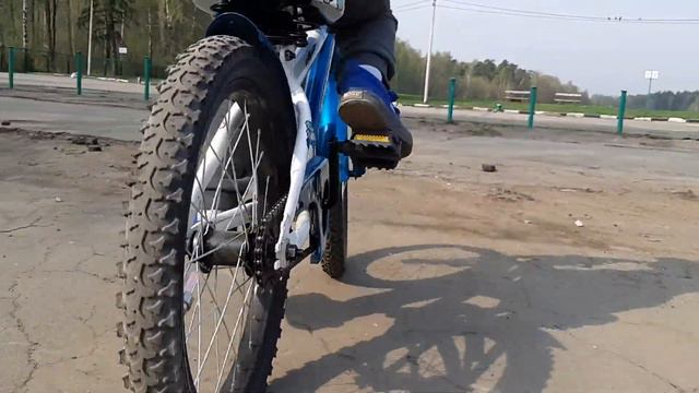 Два лучше чем четыре! смотреть онлайн