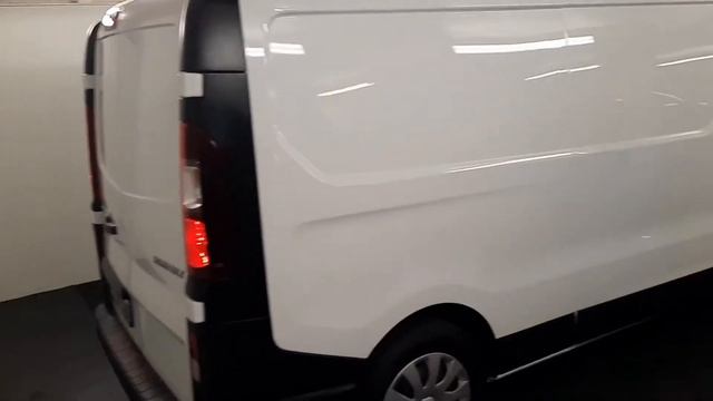 211KK1585 - 2021 Renault Trafic TRAFIC LL30 ENERGY DCI 120 BUS 23,400 смотреть онлайн