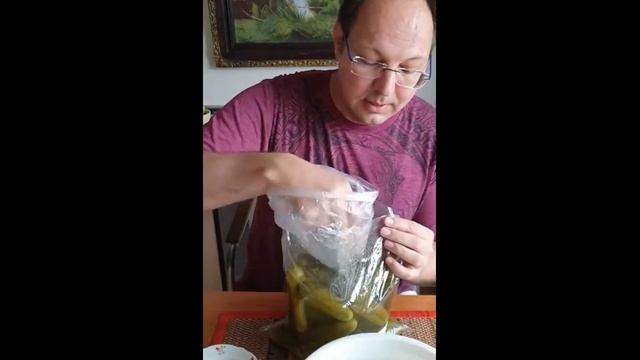 38 попугаев или видео про маринованные огурцы меленковского завода в экономичной упаковке смотреть онлайн