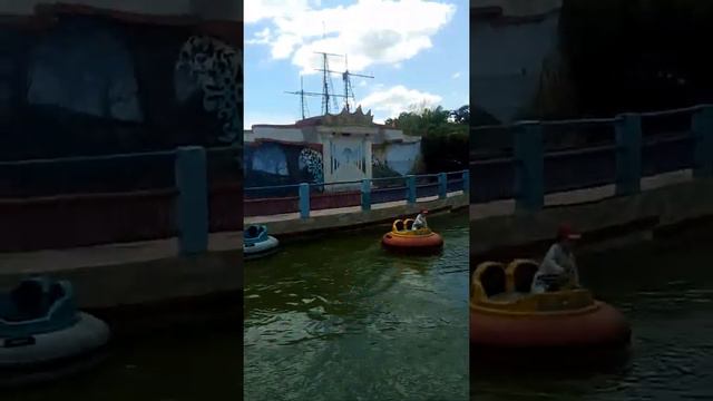 Болгария парк Гулливер смотреть онлайн