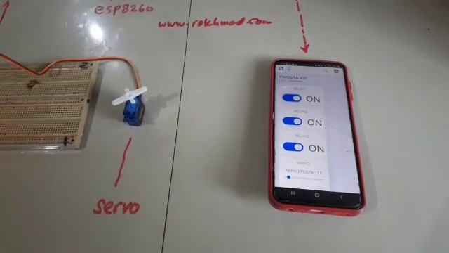 kendali relay dan servo dengan website hosting +php+mysql dan esp 8266 смотреть онлайн