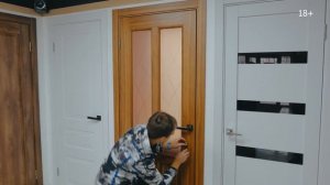 Не работает дверная защелка!  2 простых способа самостоятельно открыть межкомнатную дверь //18+