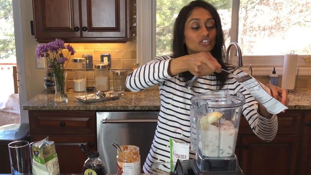 SUN SHAKE WITH MACA | VEGAN SUPERFOODS SMOOTHIE | Ritzy Recipes With Sarita смотреть онлайн