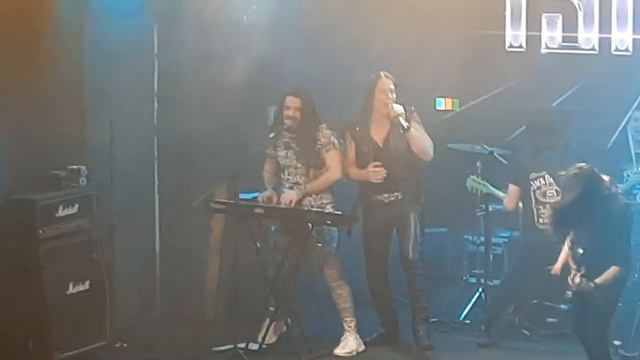 Денис Гуженко - Separate Ways (Worlds Apart) [Journey Cover] (18.02.2024)