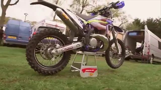Red Bull Hard Enduro and 2 stroke смотреть онлайн