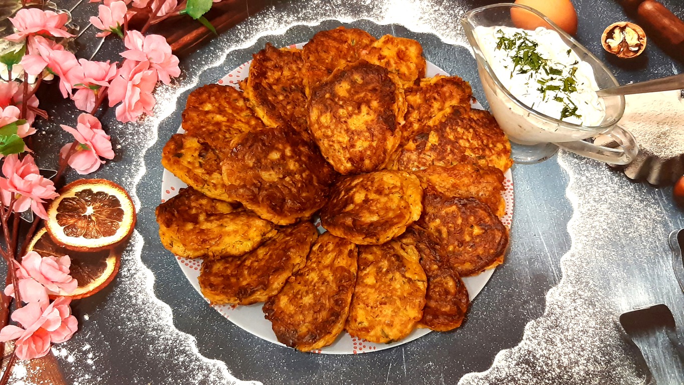 ОЛАДЬИ ИЗ ТЫКВЫ,НАЧИНАЕМ НЕДЕЛЮ С ЦАРИЦЕЙ ОСЕНИ -ТЫКВЫ! смотреть онлайн