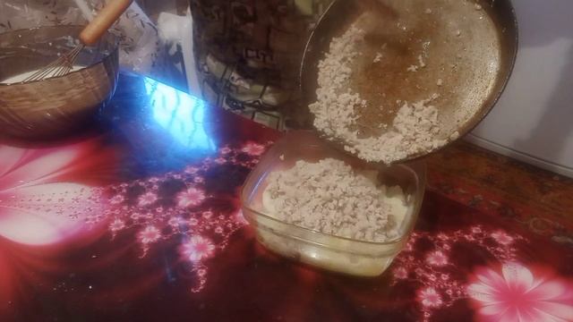 Самые вкусные блины с мясом и картошкой. смотреть онлайн