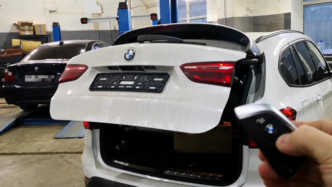 BMW X1 F48. Дооснащение доводчиком двери багажника