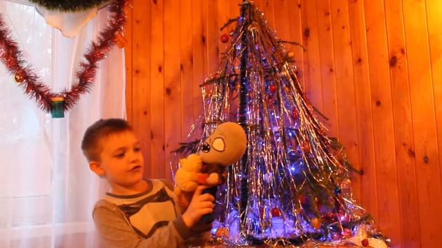 Знакомство с Зомби из моей плюшевой коллекции Plants vs Zombies смотреть онлайн