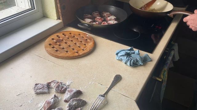 Печень говяжья жареная вкусная и мягкая