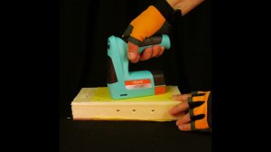 Аккумуляторный степлер Sturm! CET1201