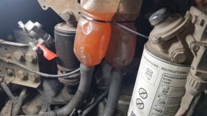 DAF - 105  временами выбрасывает антифриз